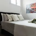 Red Immerso Tra Le Mura Bolognesi 아파트